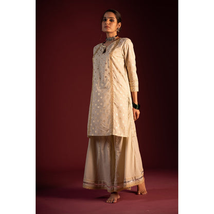 PANTS AND PAJAMAS Ravi Foil Print Dupatta