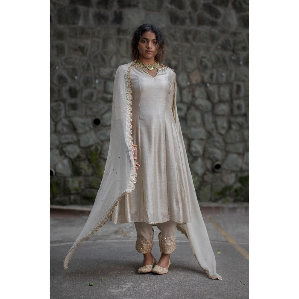PANTS AND PAJAMAS Sage Green Canna Sequined Dupatta