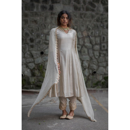 PANTS AND PAJAMAS Sage Green Canna Sequined Dupatta