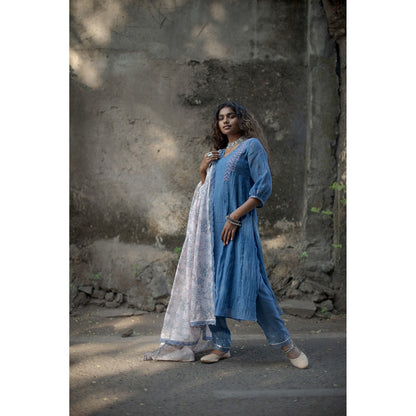 PANTS AND PAJAMAS Pink Neelkamal Block Printed Dupatta