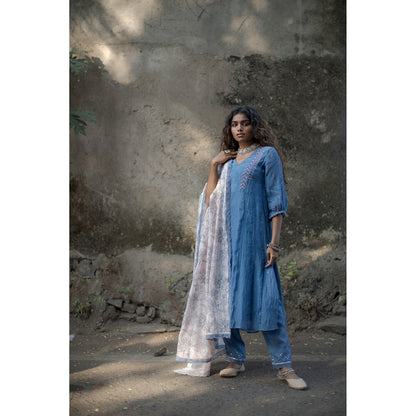 PANTS AND PAJAMAS Pink Neelkamal Block Printed Dupatta