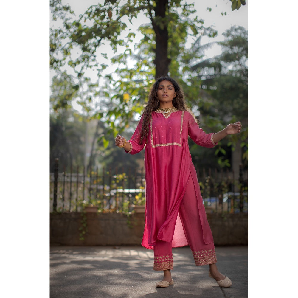 PANTS AND PAJAMAS Hot Pink Nalini Sequined Dupatta