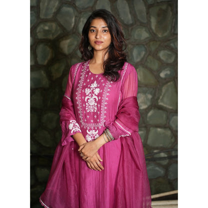 PANTS AND PAJAMAS Berry Organza Dupatta