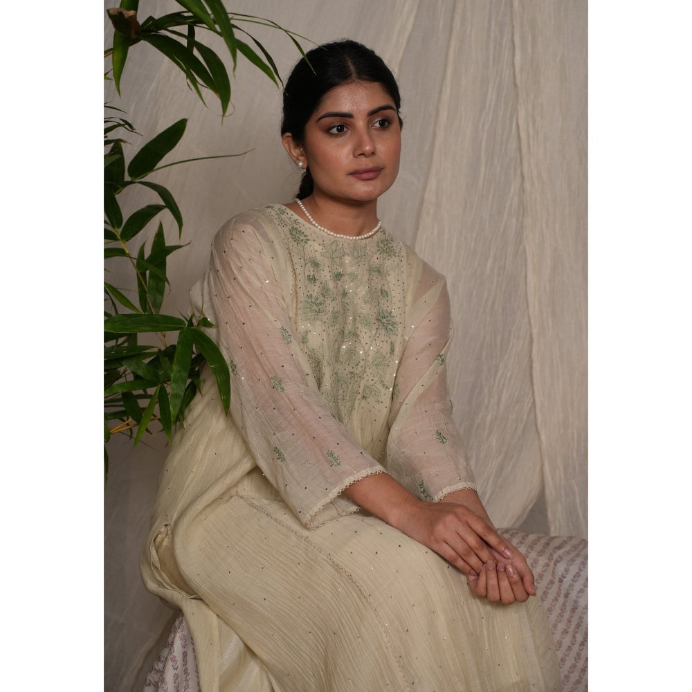 PANTS AND PAJAMAS Sege Cream Chikan Chanderi Mul Kurta & Cotton Silk Pant (Set of 2)