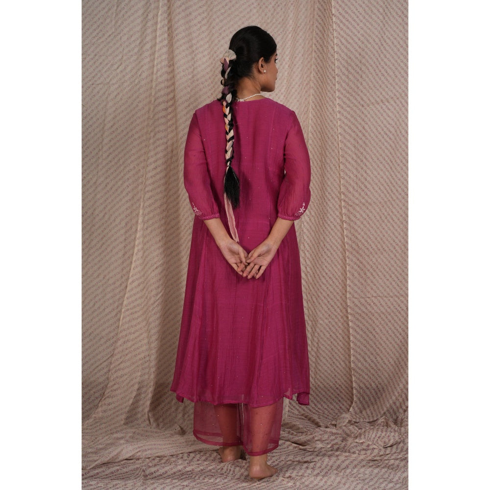 PANTS AND PAJAMAS Berry Chikan Chanderi Mul Kurta & Cotton Silk Pant (Set of 2)