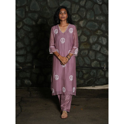 PANTS AND PAJAMAS Lilac Chikan Chanderi Mull Kurta