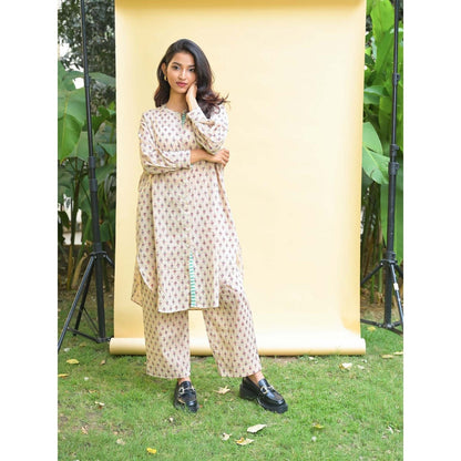 PANTS AND PAJAMAS Kai Beige Block Printed Cotton Tunic Shirt