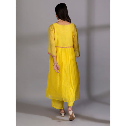 PANTS AND PAJAMAS Yellow Chanderi Kurta With Pant & Dupatta (Set of 3)