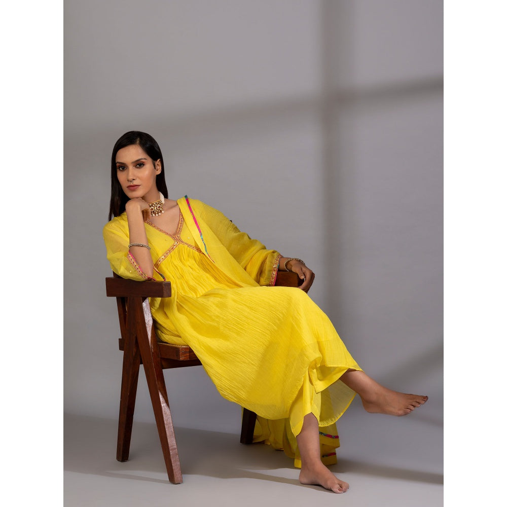 PANTS AND PAJAMAS Yellow Chanderi Embroidery Kurta