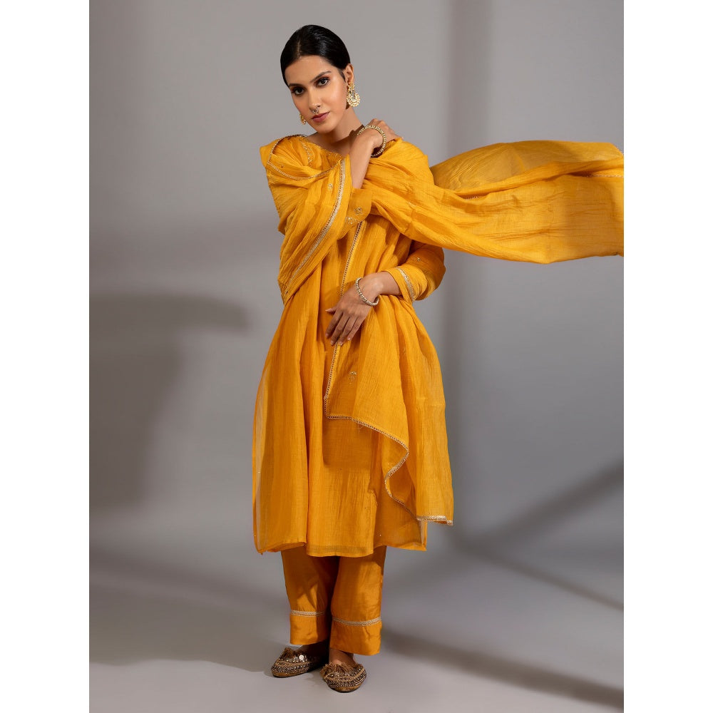 PANTS AND PAJAMAS Mustard Chanderi Embroidered Kurta With Pant & Dupatta (Set of 3)