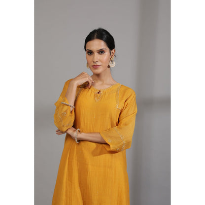 PANTS AND PAJAMAS Mustard Chanderi Embroidered Kurta With Pant & Dupatta (Set of 3)