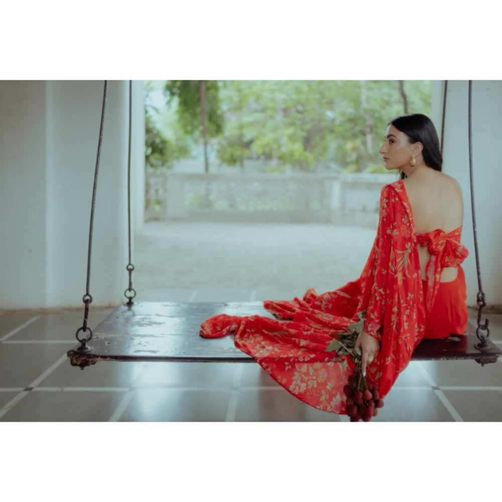 Paulmi & Harsh Poppy Red Rose Printed Fusion (Set of 3)