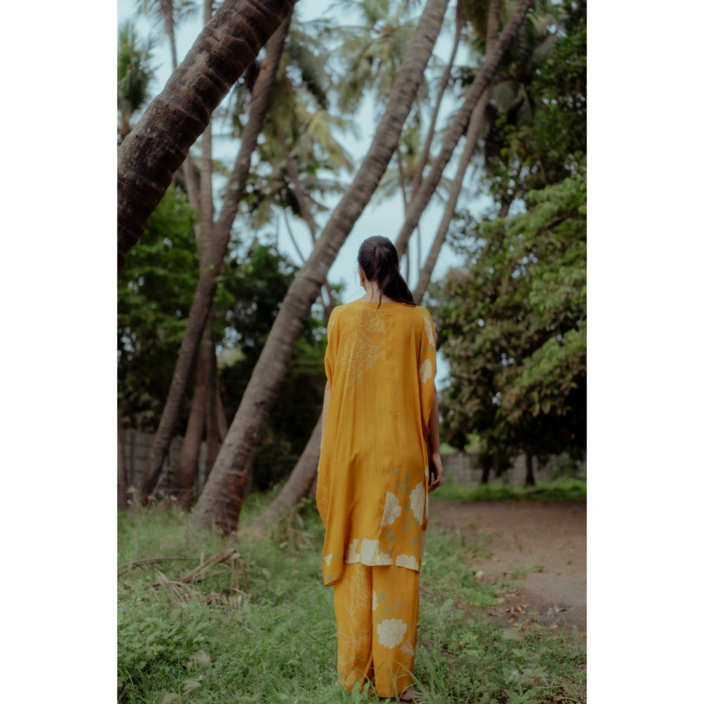 Paulmi & Harsh Big Rose Fusion Placement Print (Set of 2)