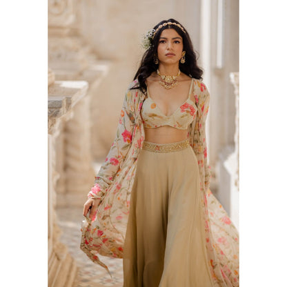 Paulmi & Harsh Ivory Floral Cape (Set of 3)