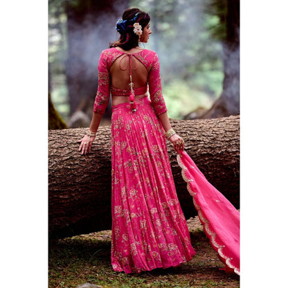 Paulmi & Harsh Pink Floral 3-layered Lehenga (Set of 3)