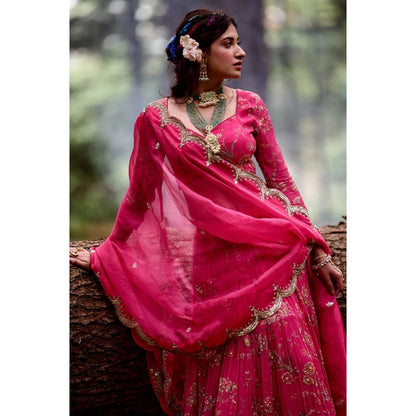 Paulmi & Harsh Pink Floral 3-layered Lehenga (Set of 3)