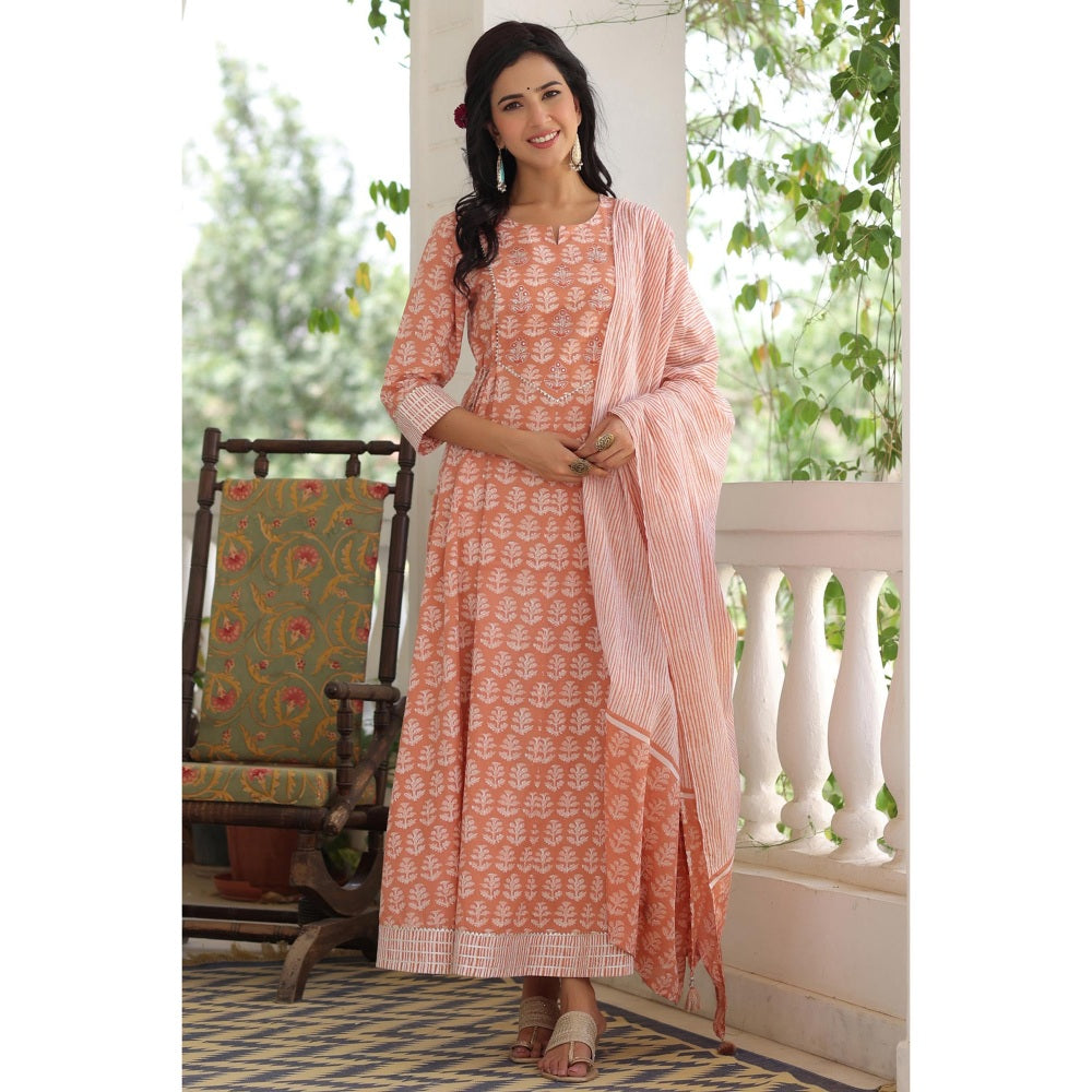 Pink and Off white color Block printed cotton fabric Tiered Maxi Gown with  Embroidery & Sequin work and Cotton printed Dupatta