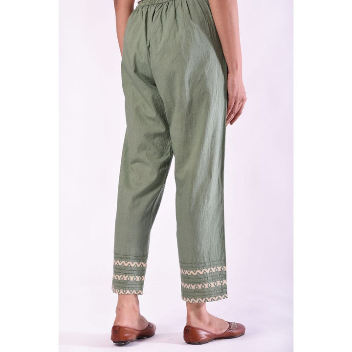 Prakriti Jaipur Green Pleated Pant