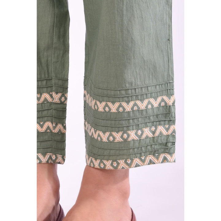 Prakriti Jaipur Green Pleated Pant