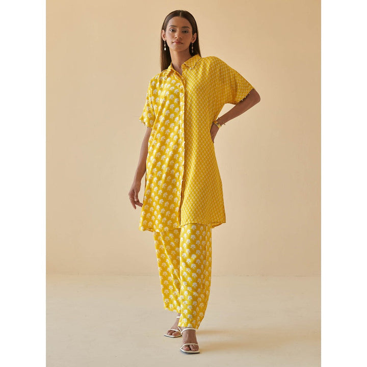 Prakriti Jaipur Yellow Lotus Oversized Kurta & Pant Co-Ord (Set of 2)