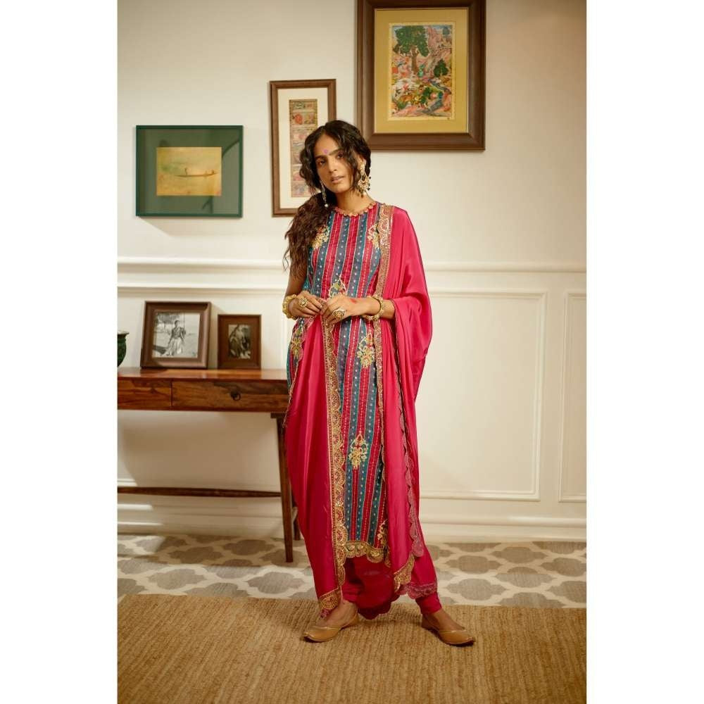 PRATIBHA SULTANIA Pink Patched & Kurti Crepe Churidar & Scalloped Dupatta (Set of 3)