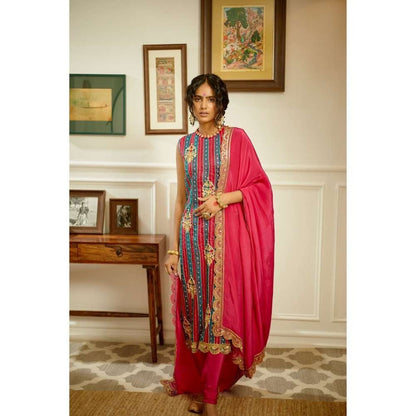 PRATIBHA SULTANIA Pink Patched & Kurti Crepe Churidar & Scalloped Dupatta (Set of 3)