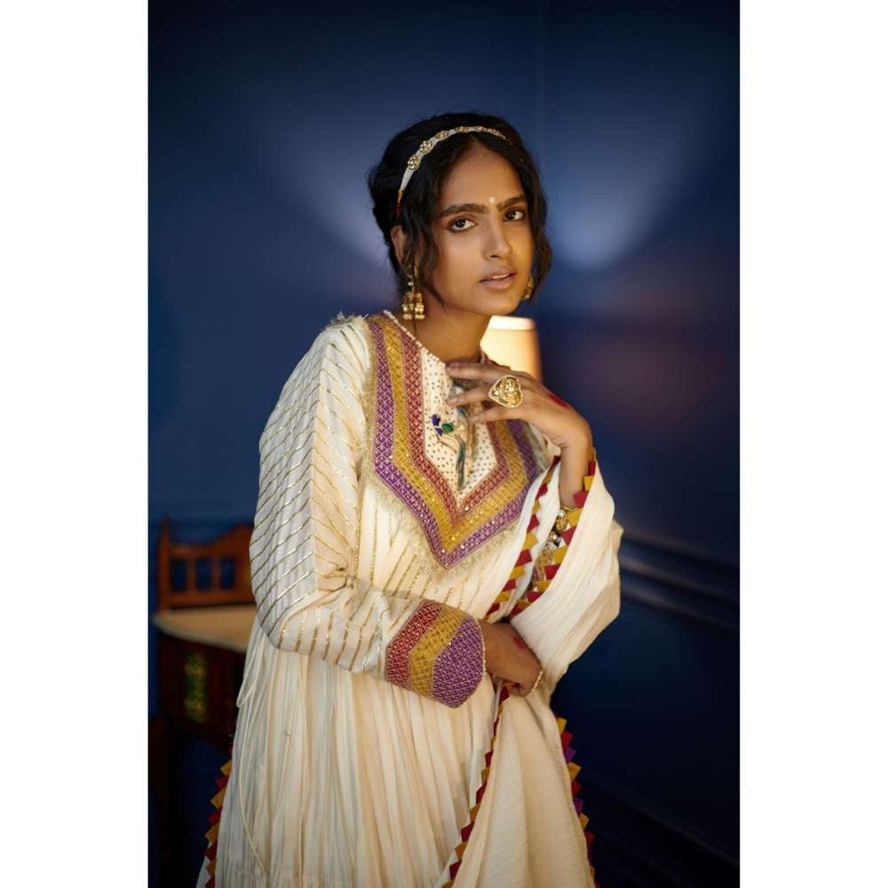 PRATIBHA SULTANIA White Yoke Anarkali Suit Dupatta & Lycra Churidar (Set of 3)