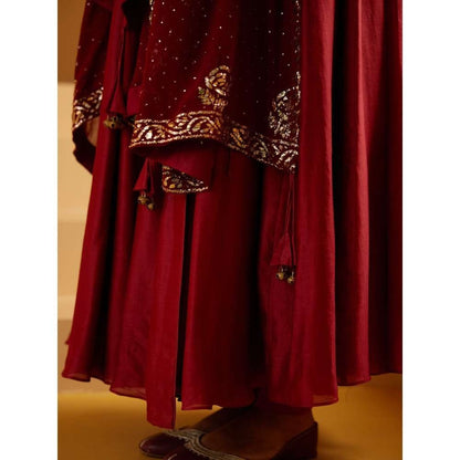 PRATIBHA SULTANIA Maroon Chanderi Angrakha Kurta with Mukaish Dupatta (Set of 2)