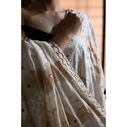 PRIYANKA RAAJIV Gulika Ivory Patchwork Dupatta