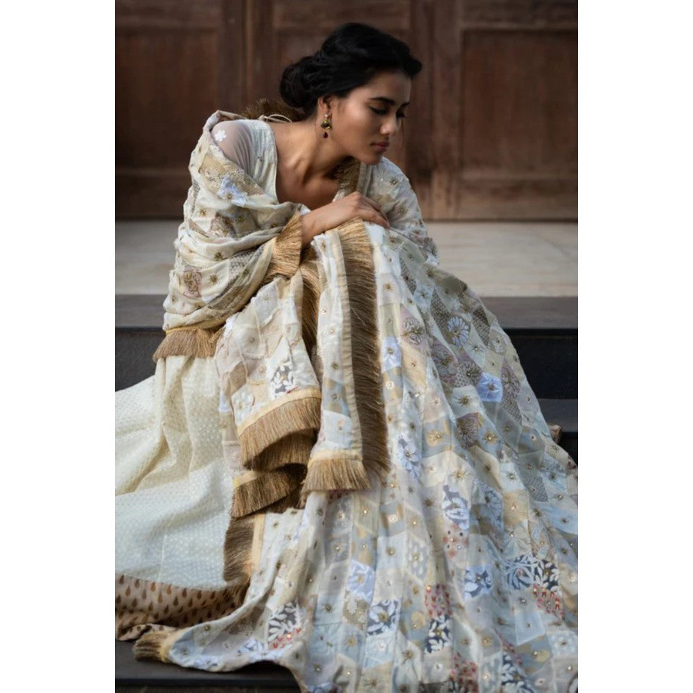 PRIYANKA RAAJIV Mogra Heritage Ivory Dupatta