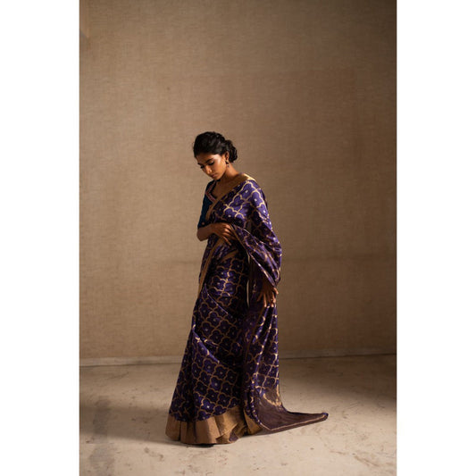 PRIYANKA RAAJIV Enya Purple Mughal Jaal Silk Chanderi Saree with Unstitched Blouse