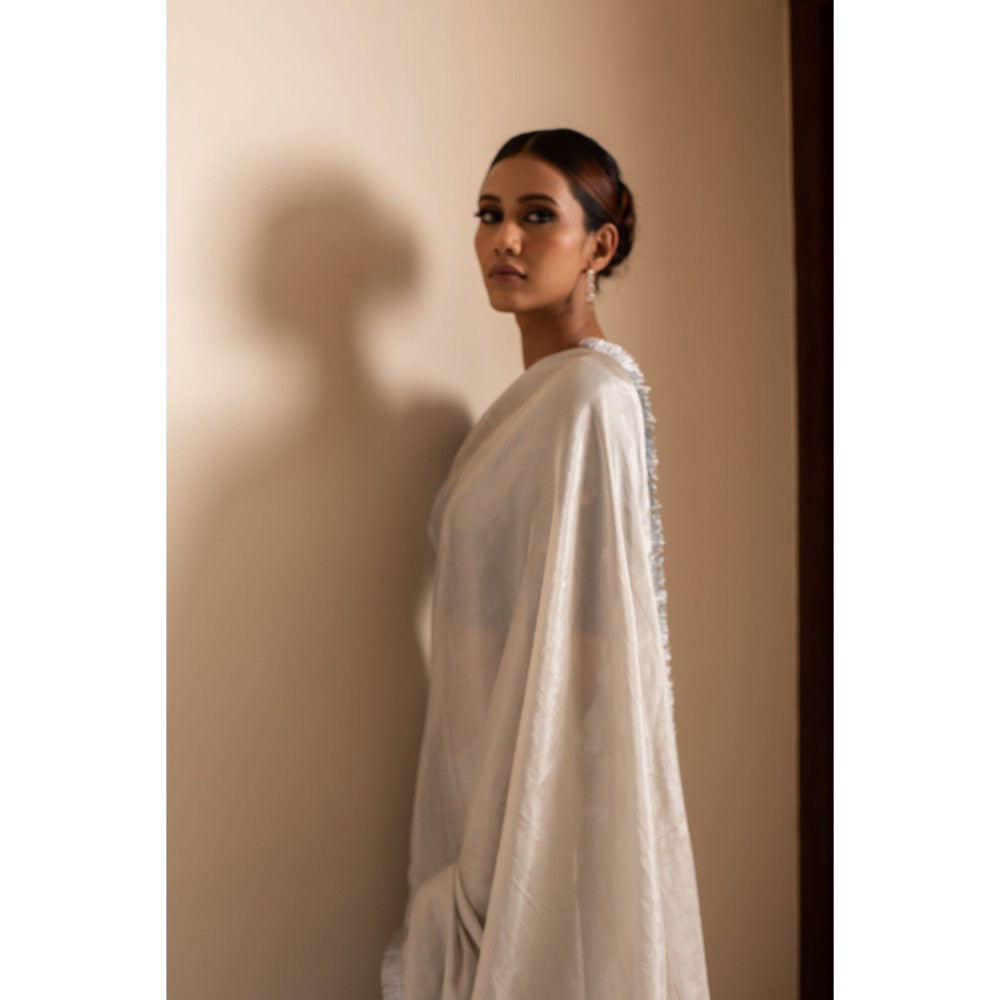 PRIYANKA RAAJIV Alisha Silver Silk Tissue Chanderi Saree with Unstitched Blouse