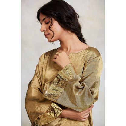 PRIYANKA RAAJIV Zinia Gold Silk Flowy Kurta and Pajama (Set of 2)