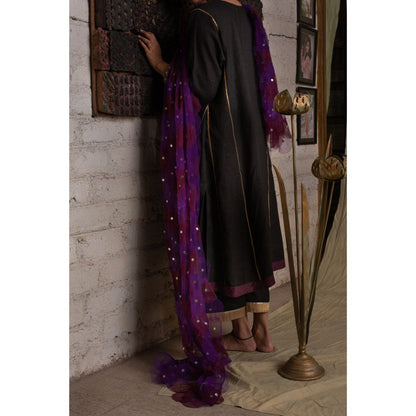 PRIYANKA RAAJIV Aanya Black Linen Flowy Kurta with Palazzo (Set of 3)
