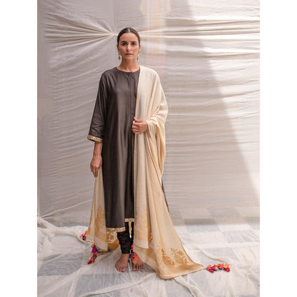 PRIYANKA RAAJIV Ganga Ivory Moonga Silk Brocade Dupatta