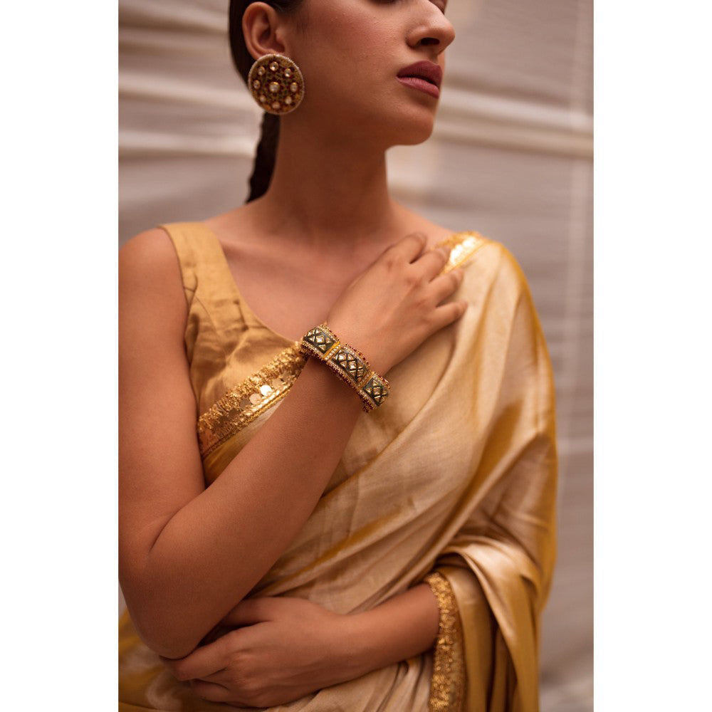 PRIYANKA RAAJIV Bhuvaneshwari Beige Chanderi Tissue Saree with Unstitched Blouse