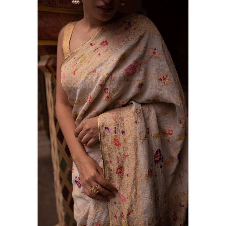 PRIYANKA RAAJIV Aishwarya Ivory Moonga Silk Saree with All Over Jaal with Unstitched Blouse