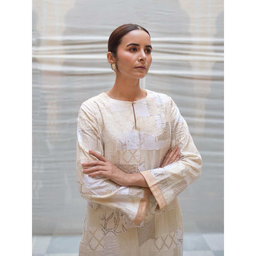 PRIYANKA RAAJIV Aloka Ivory Patchwork Kurta (Set of 2)