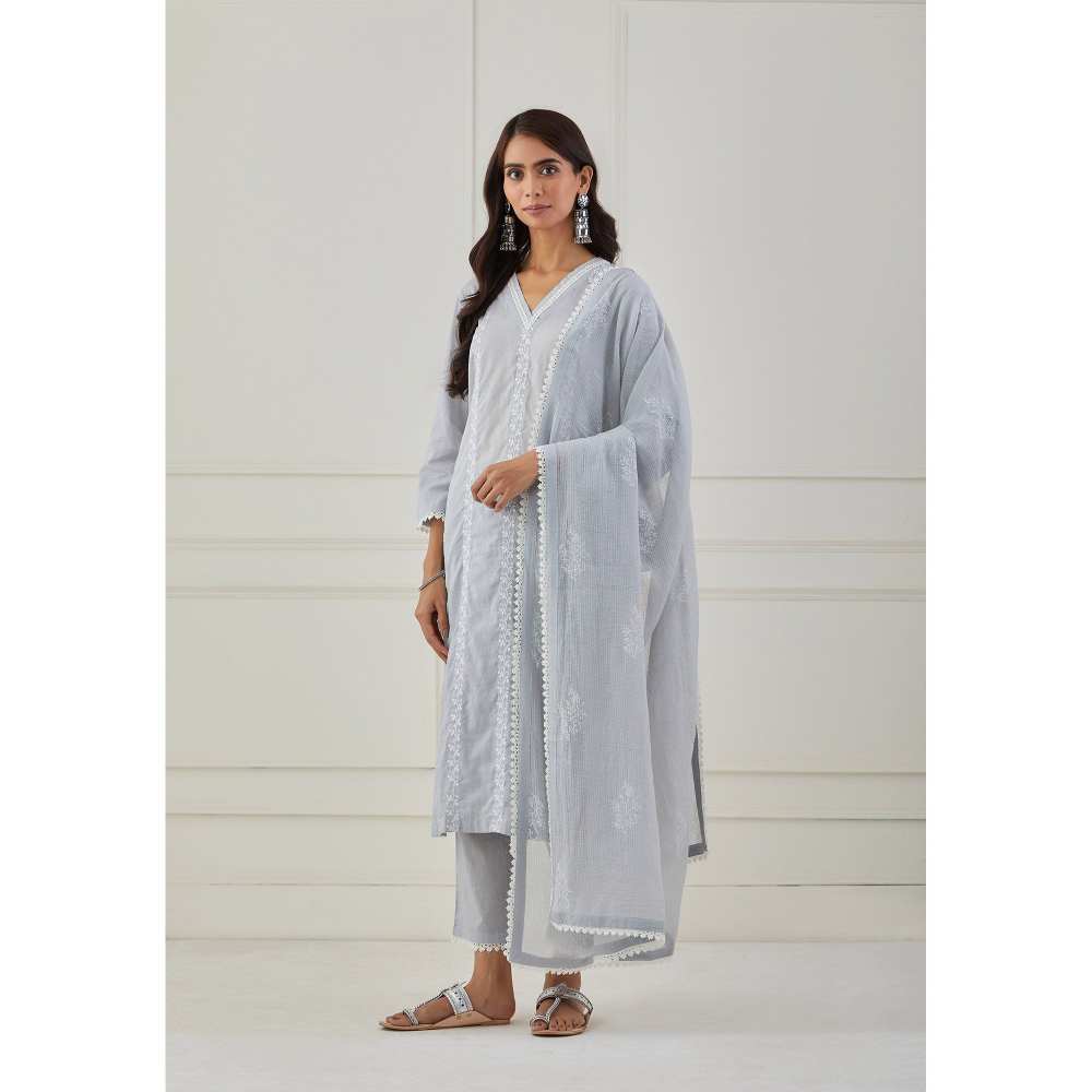 Priya Chaudhary Grey Dupatta