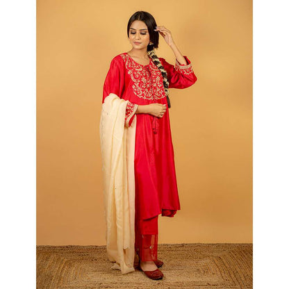 Priya Chaudhary Beige Scalloped Tissue Organza Dupatta