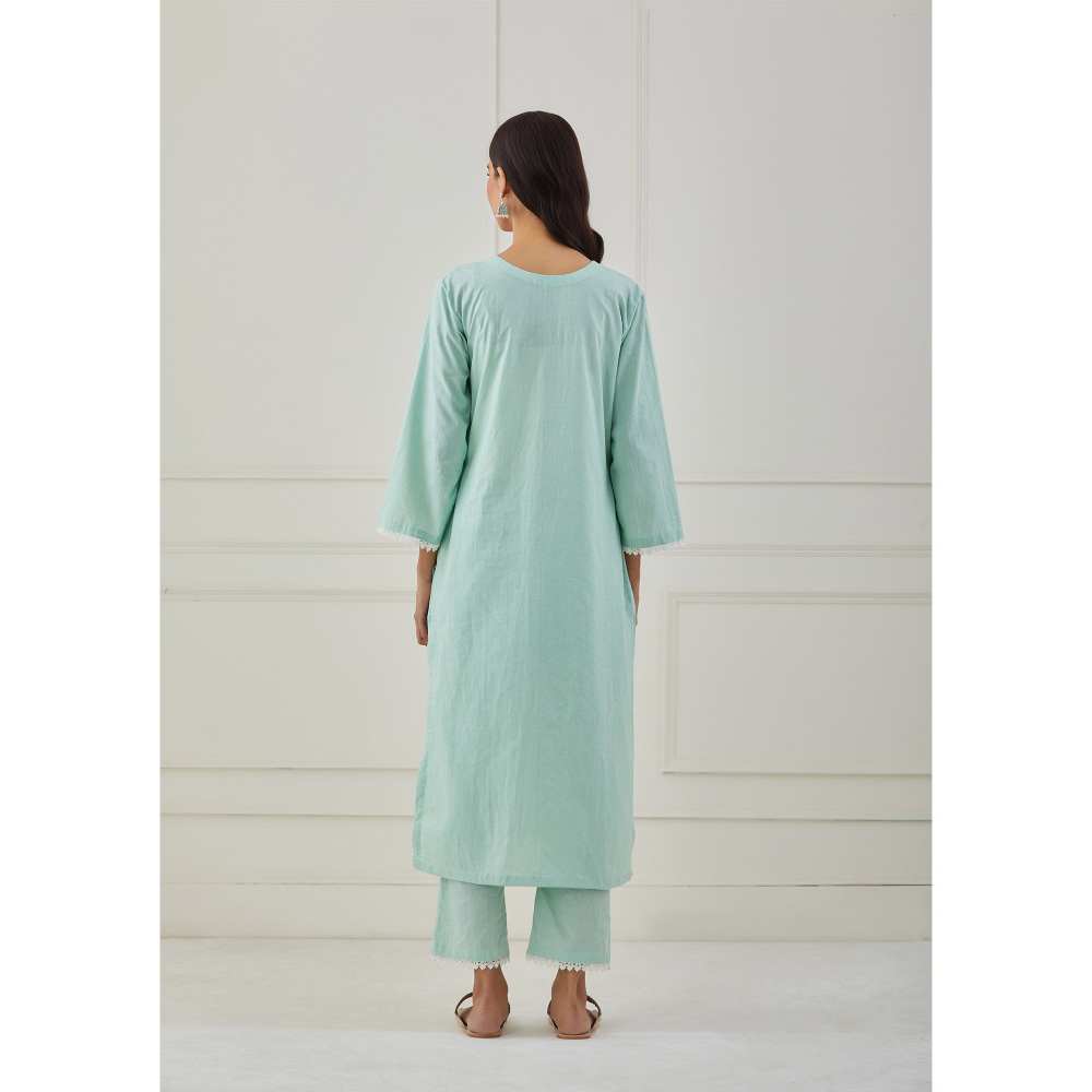 Priya Chaudhary Green Embroidery Kurta