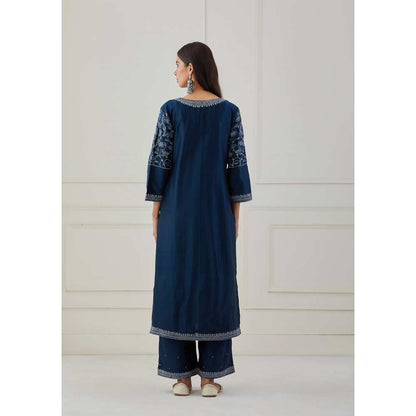 Priya Chaudhary Blue Embroidered Chanderi Silk Kurta