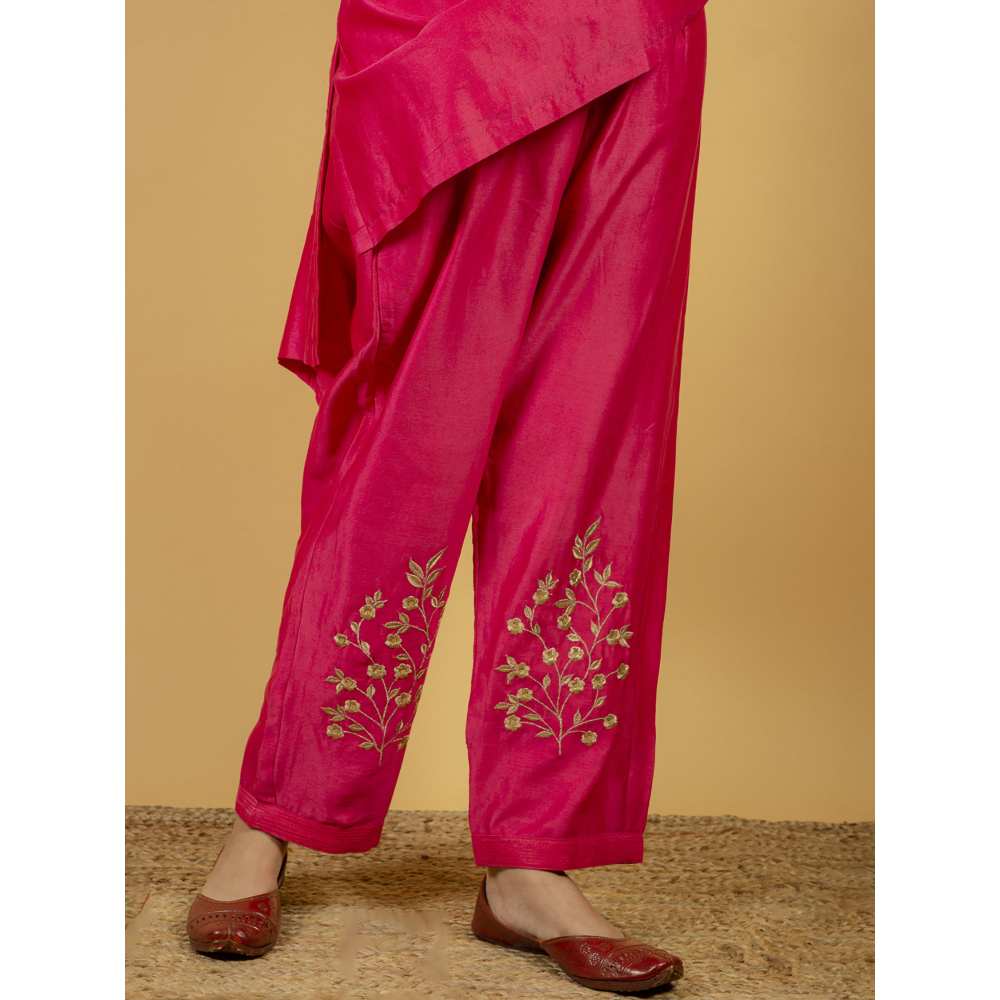 Priya Chaudhary Pink Embroidered Chanderi Silk Pants
