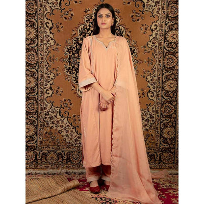 Priya Chaudhary Peach Organza Dupatta