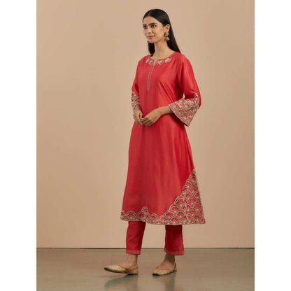 Priya Chaudhary Red Organza Dupatta