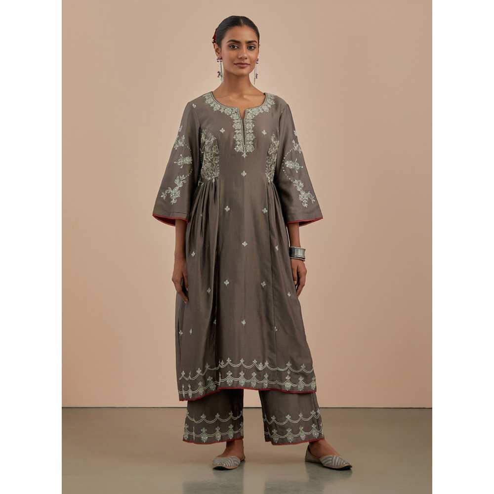 Priya Chaudhary Rust Embroidered Chanderi Dupatta