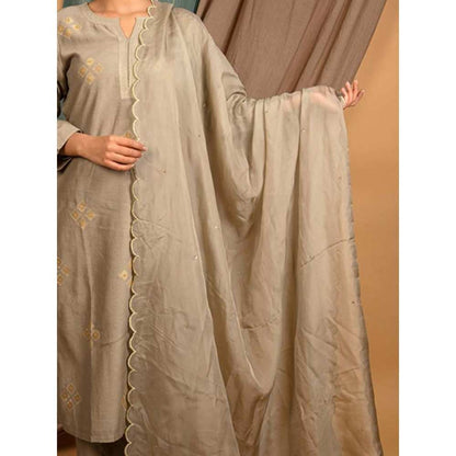Priya Chaudhary Grey Dupatta
