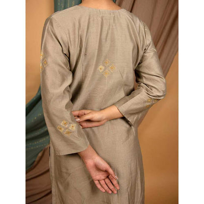 Priya Chaudhary Grey Dupatta