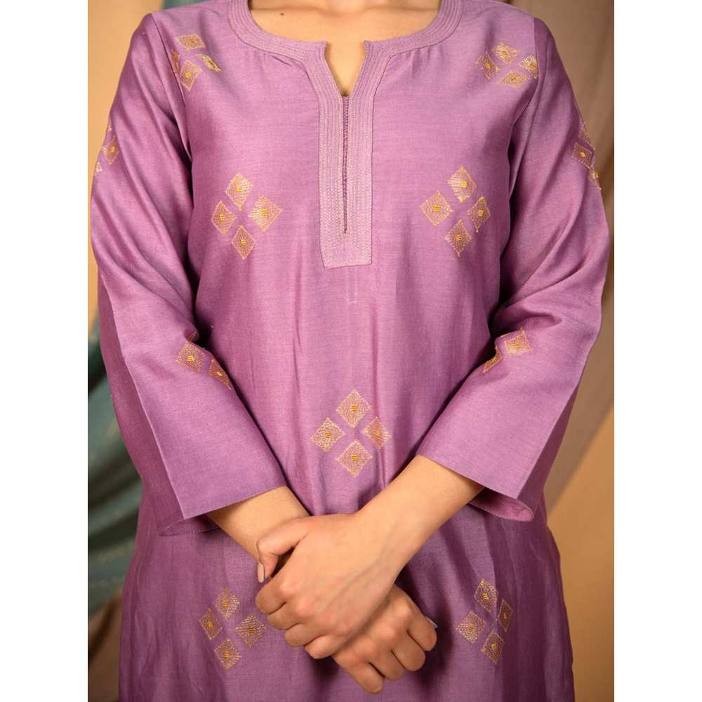 Priya Chaudhary Purple Dupatta