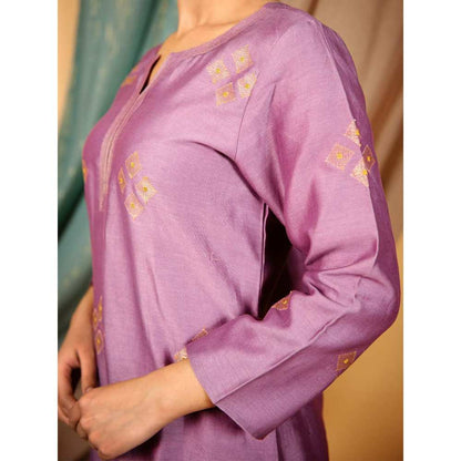 Priya Chaudhary Purple Dupatta